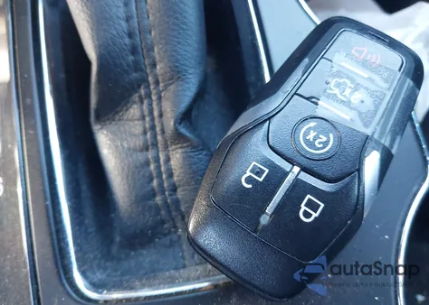 2016 Ford Explorer Xlt из США, поврежденный, VIN 1FM5K8D82GGA93289